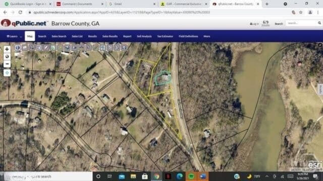 966 Gainesville Hwy - Photo 1