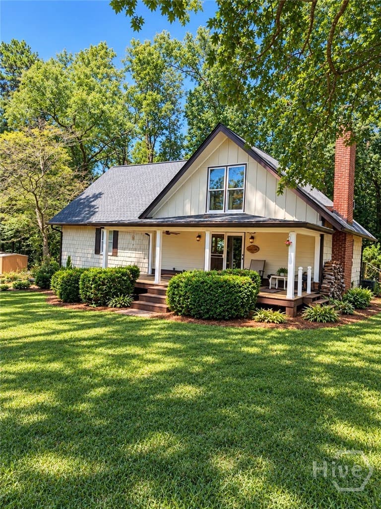 325 Racetrack Road