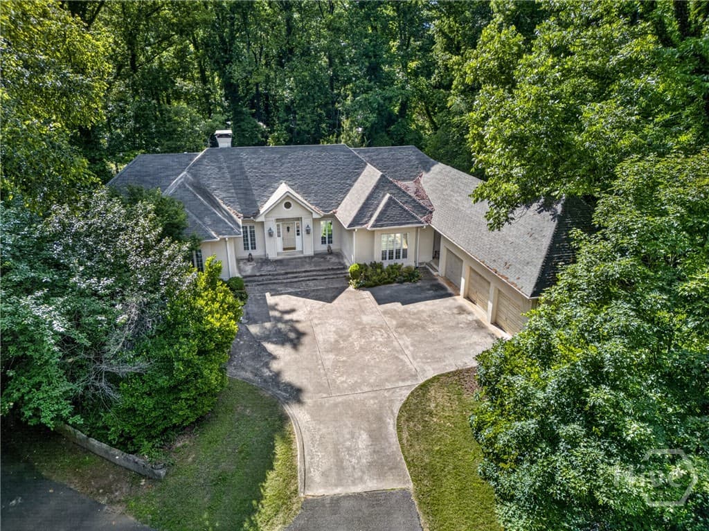 580 Westview Drive - Photo 1