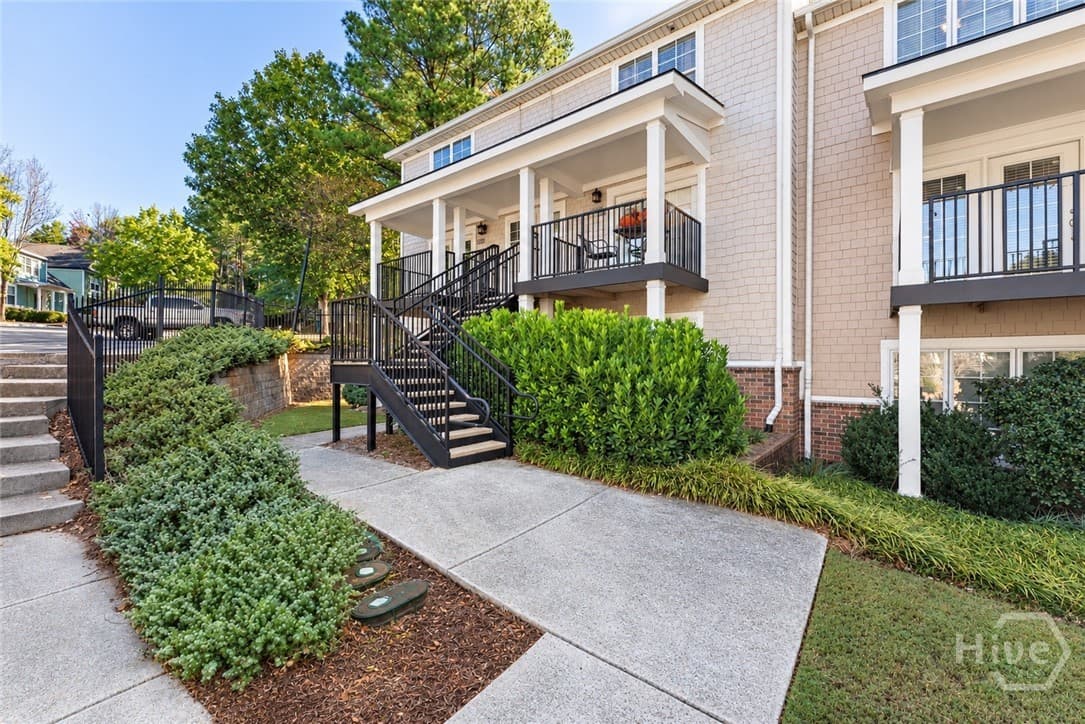 1035 Barnett Shoals Road 1110 - Photo 1