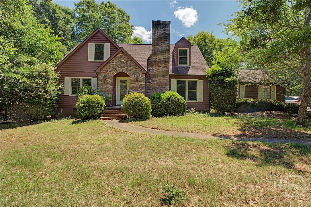 1530 Robinhood Road - Photo 1