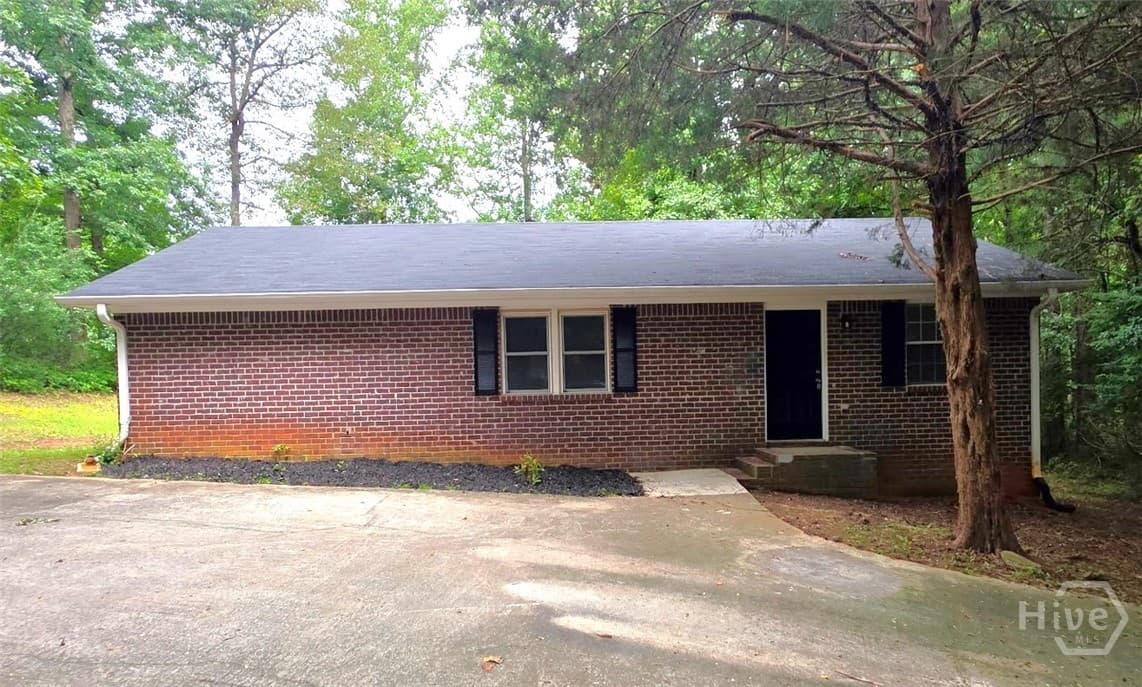 220 Big Oak Circle - Photo 1