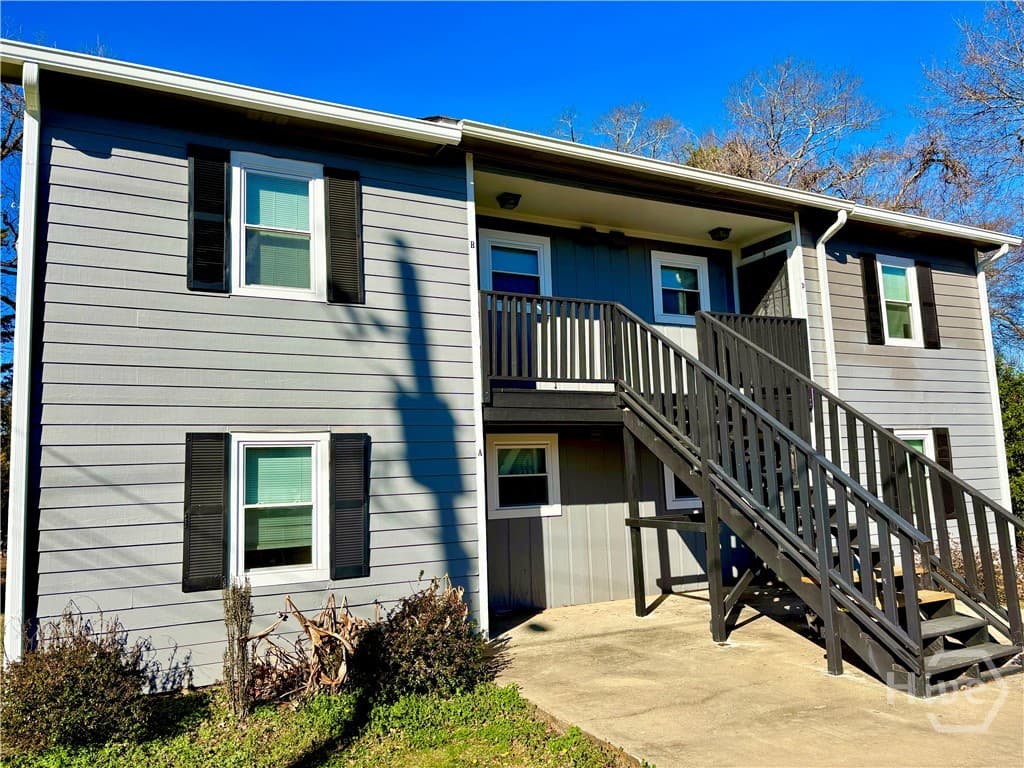 340 Paris Street - Photo 1