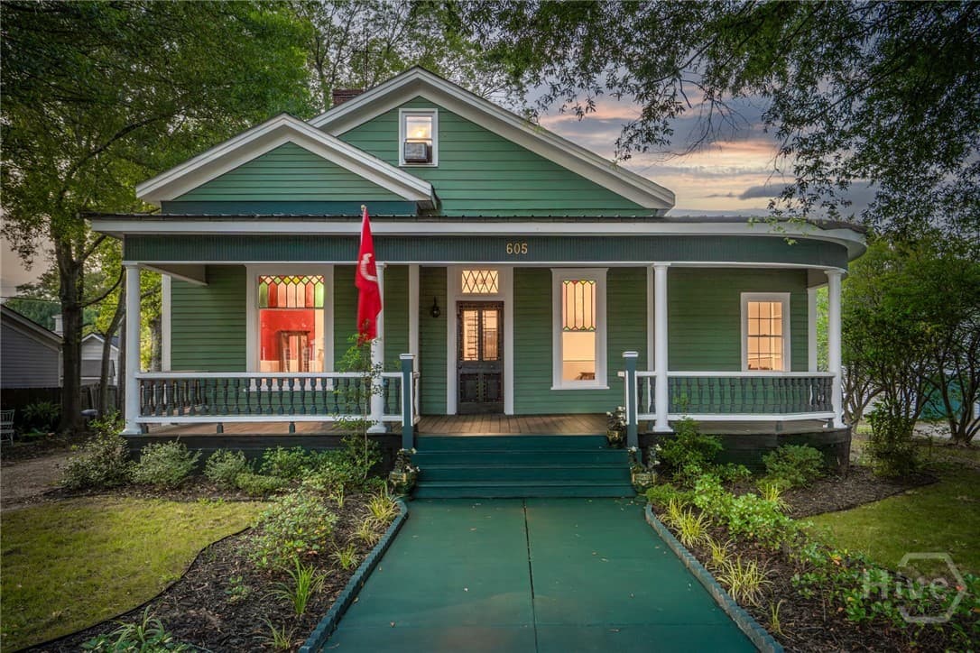605 E Church Street - Photo 1