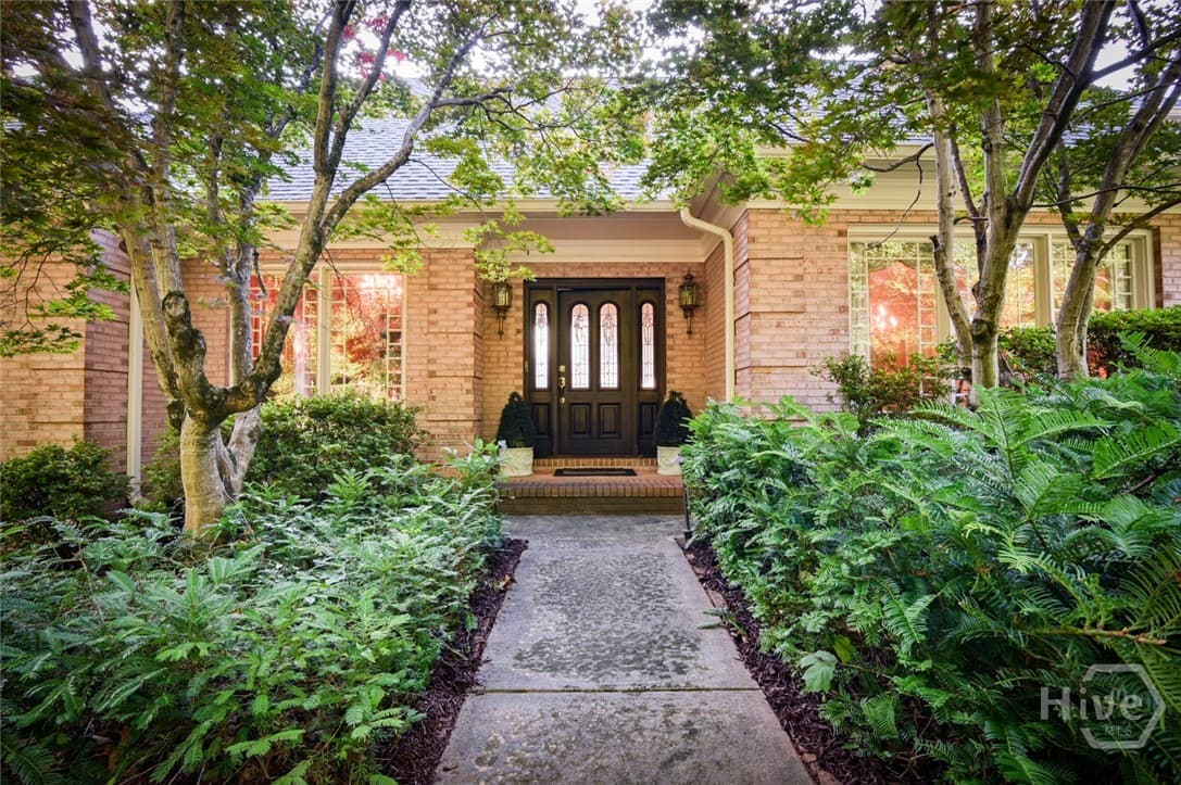 1010 Forrest Hills Point - Photo 1