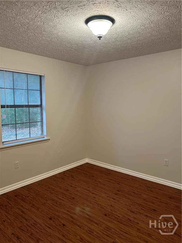 140 Windy Hill Place SE - Photo 1