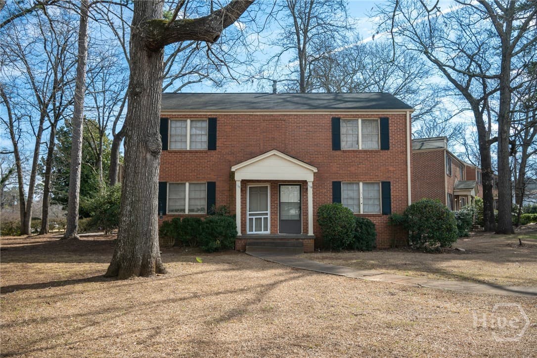 118 University Drive - Photo 1