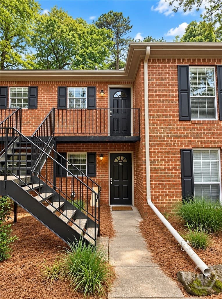 1055 Baxter Street 503 - Photo 1