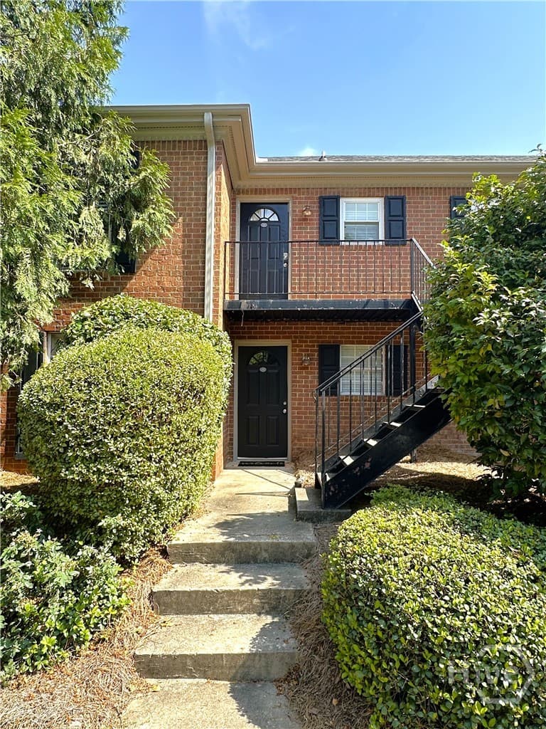 1055 Baxter Street - Photo 1