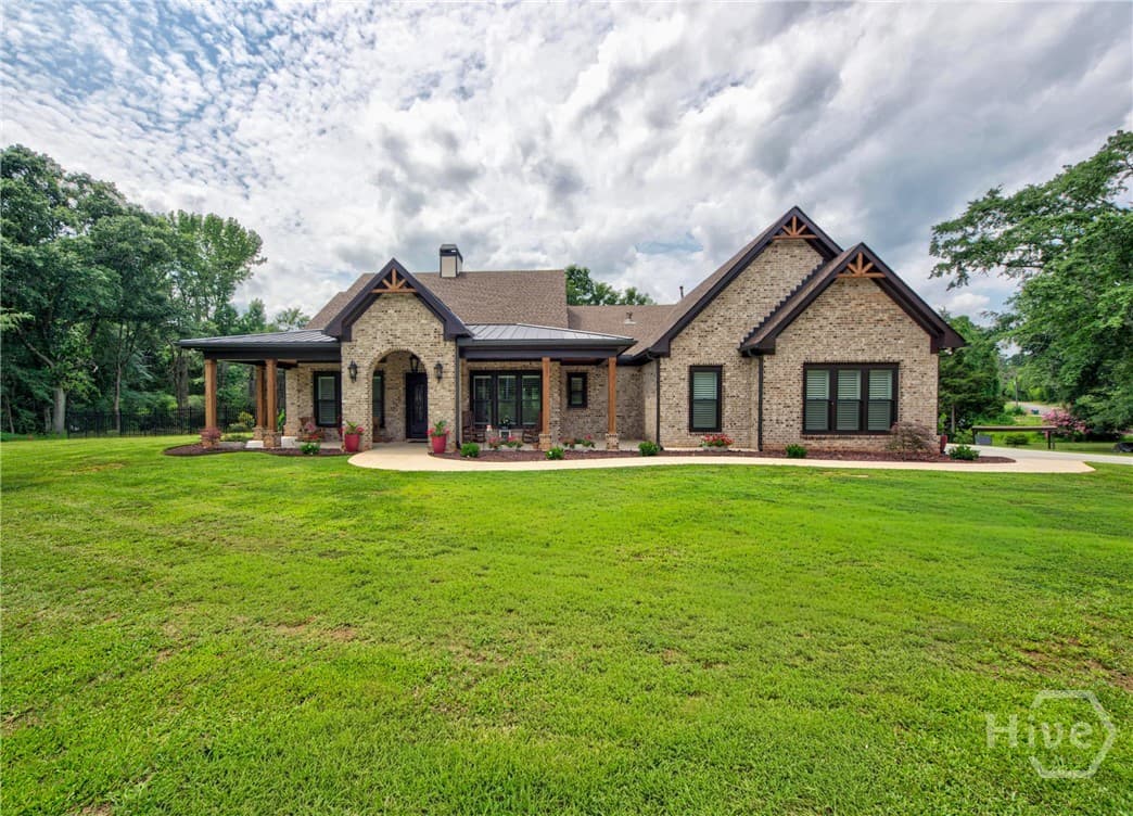 233 Hunter Road - Photo 1