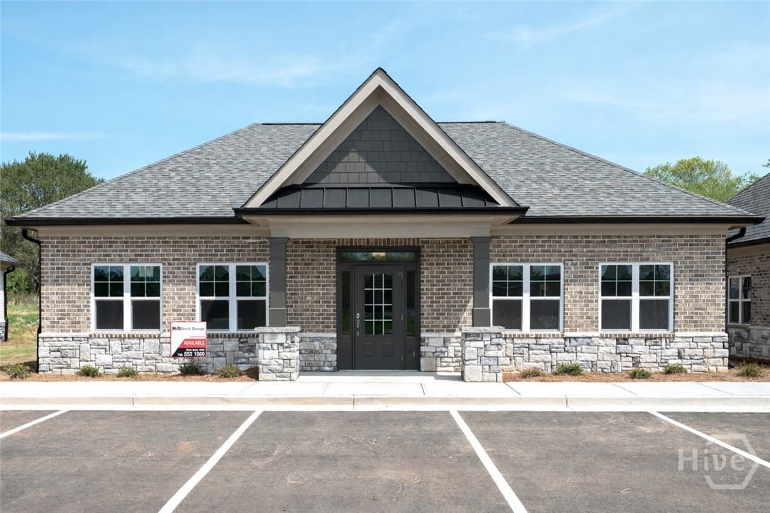 1060 Garland Drive 300B - Photo 1