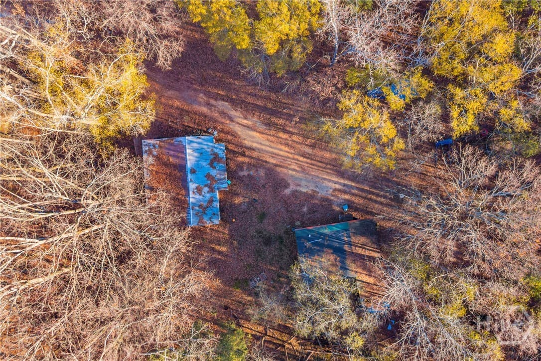1074 Old Hoods Mill Road