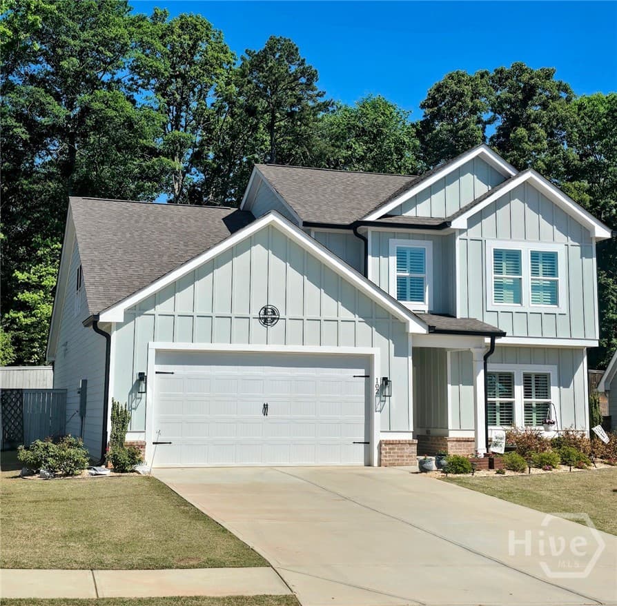 102 Richmond Drive
