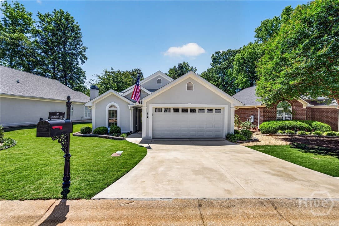157 Covington Place - Photo 1