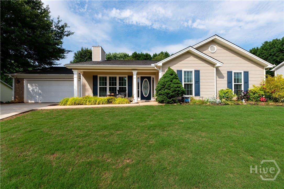 281 Natchez Cir - Photo 1