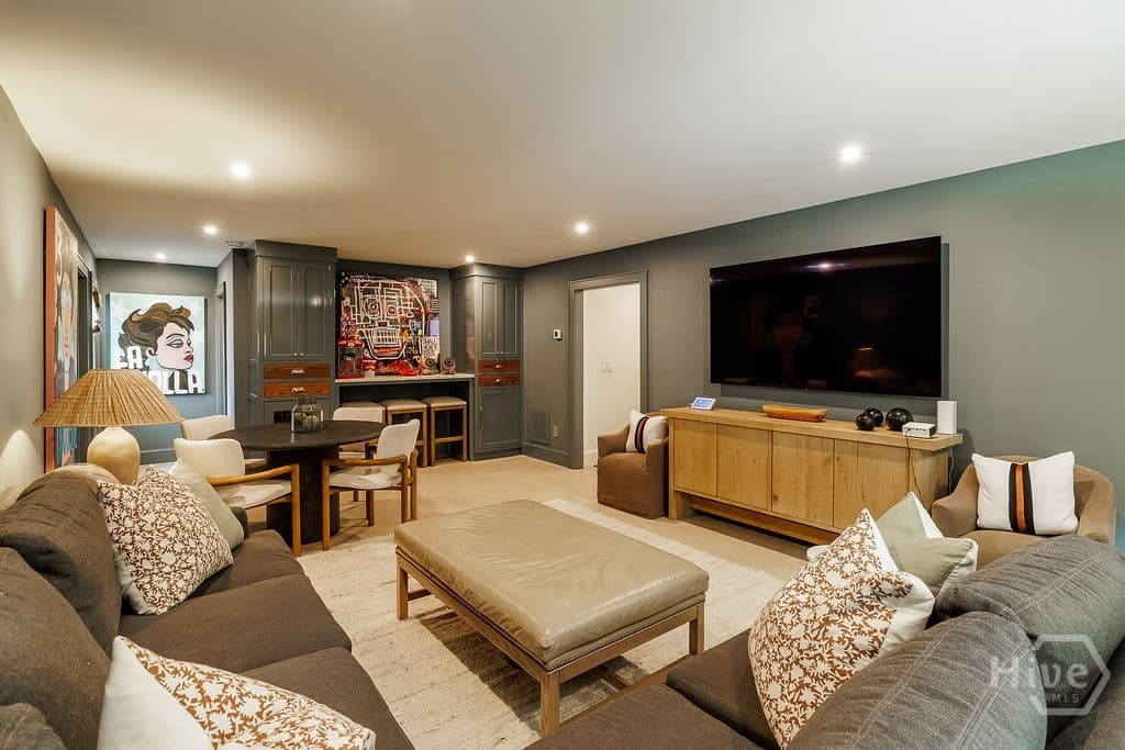 Thumbnail 50