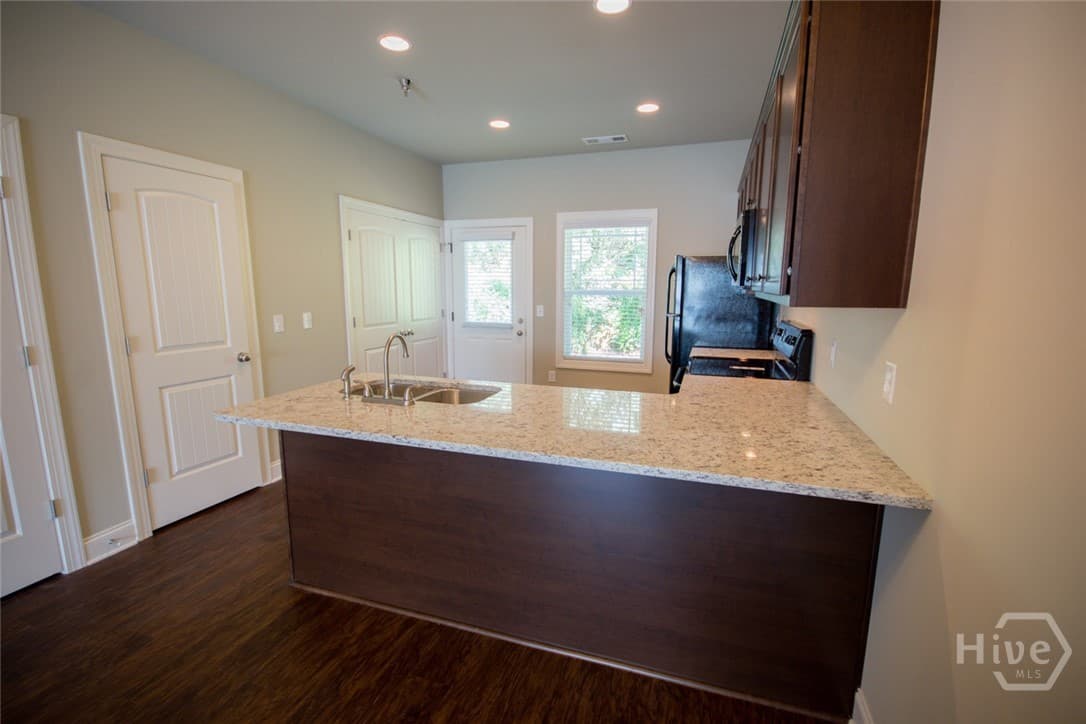 232 Epps Bridge Road 13H - Photo 1