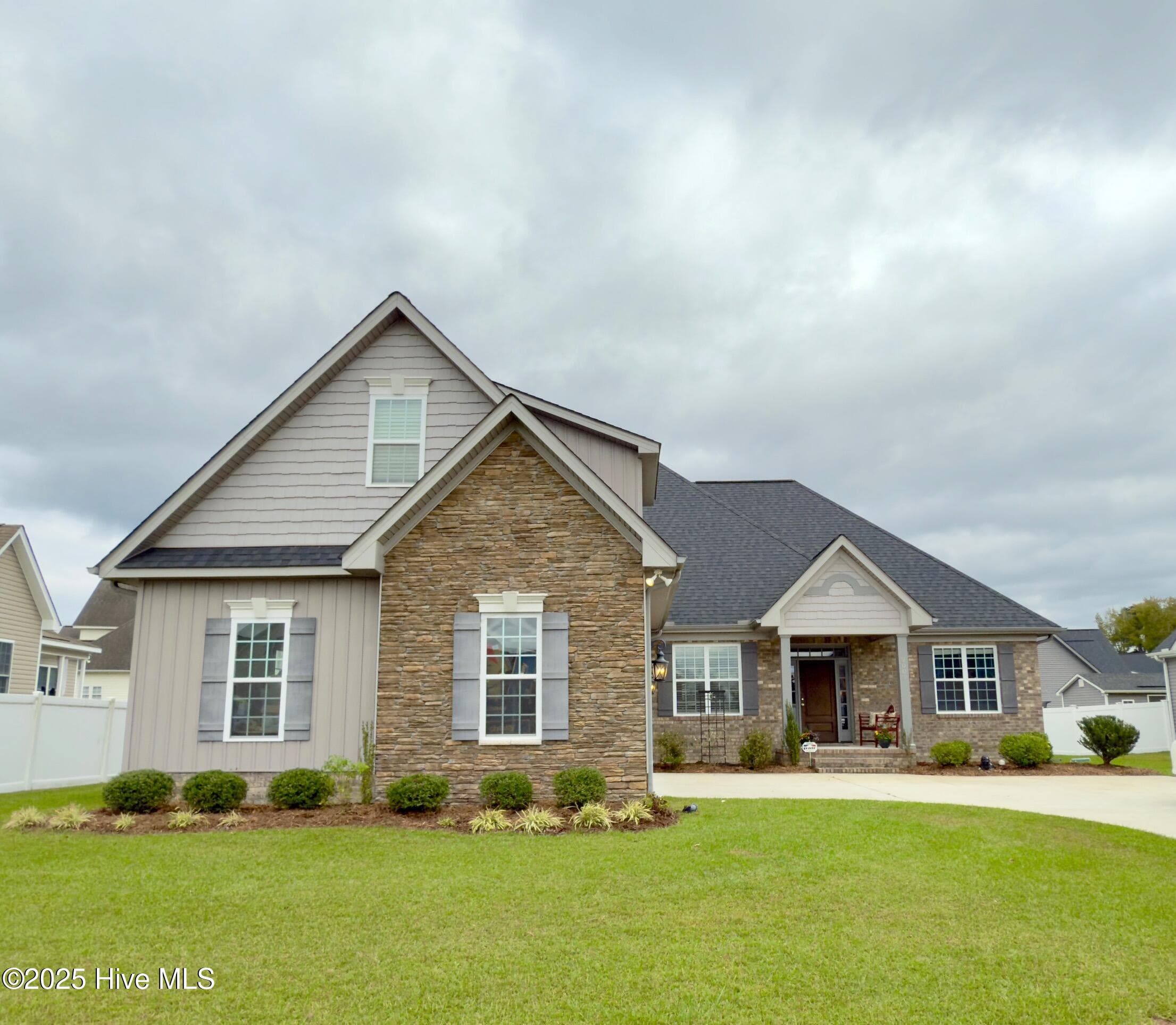 2005 Southside Drive