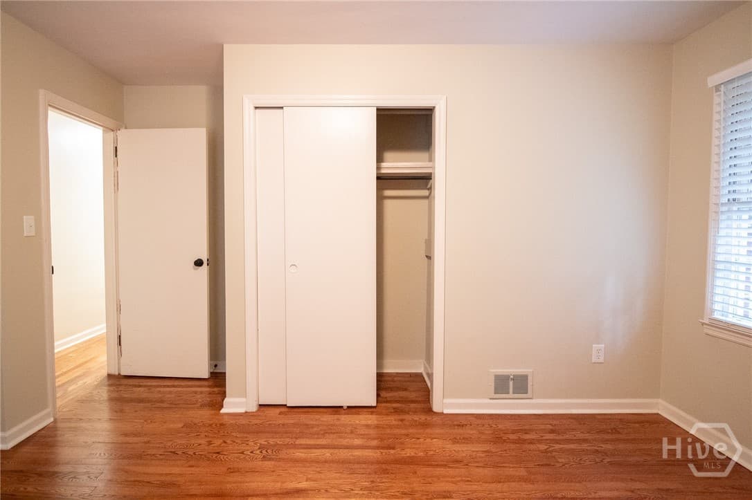 Thumbnail 23