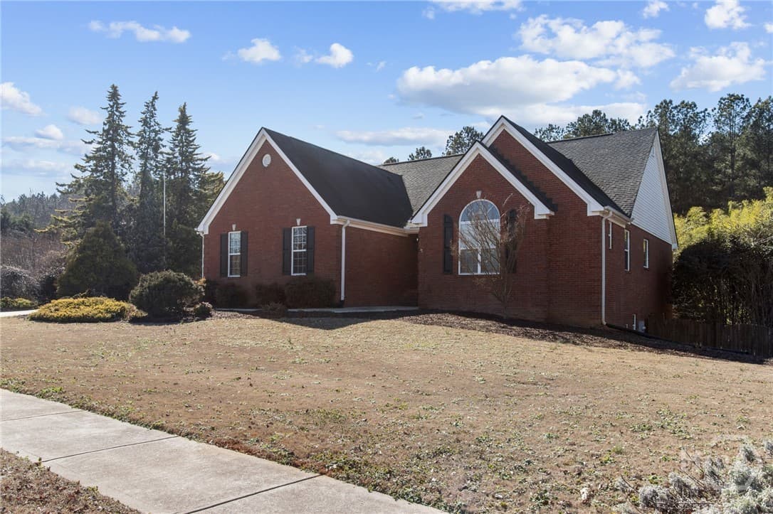 1030 Diamond Way - Photo 1