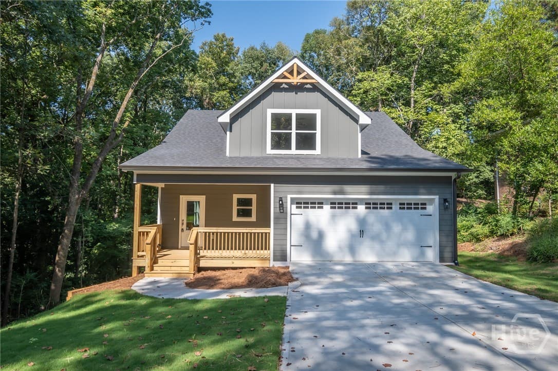 380 University Circle - Photo 1