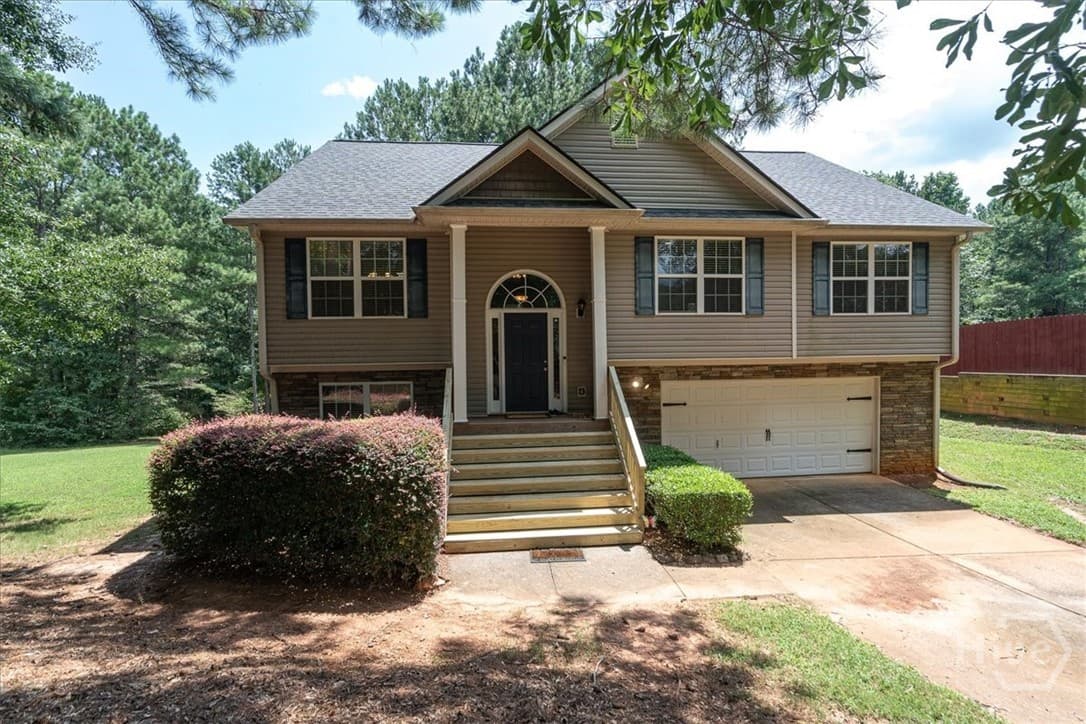 413 Tori Drive - Photo 1
