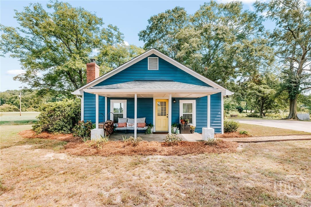 824 Lexington Carlton Road - Photo 1