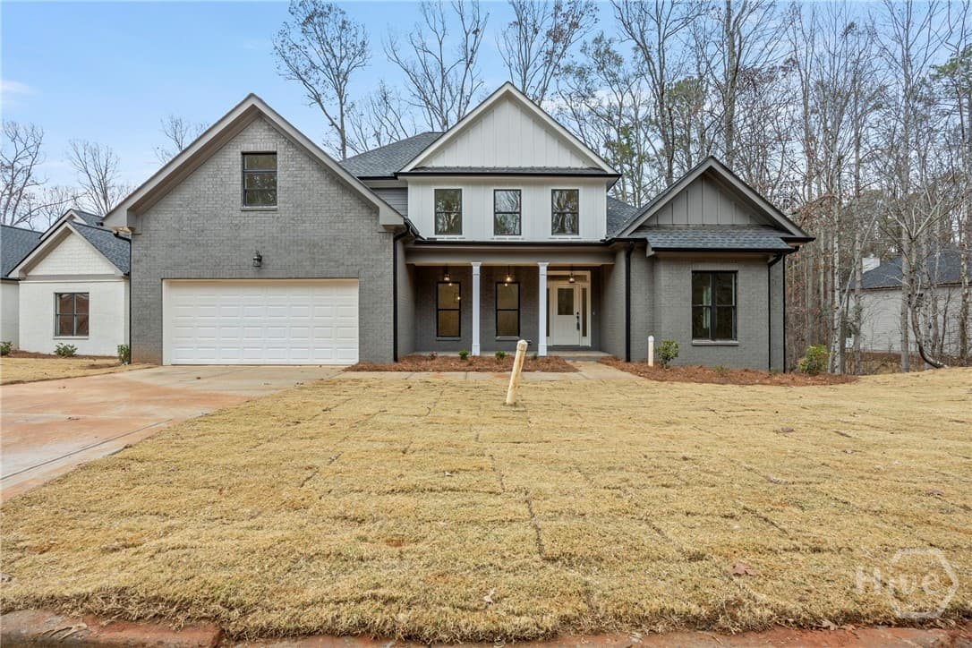 370 Ansley Drive - Photo 1