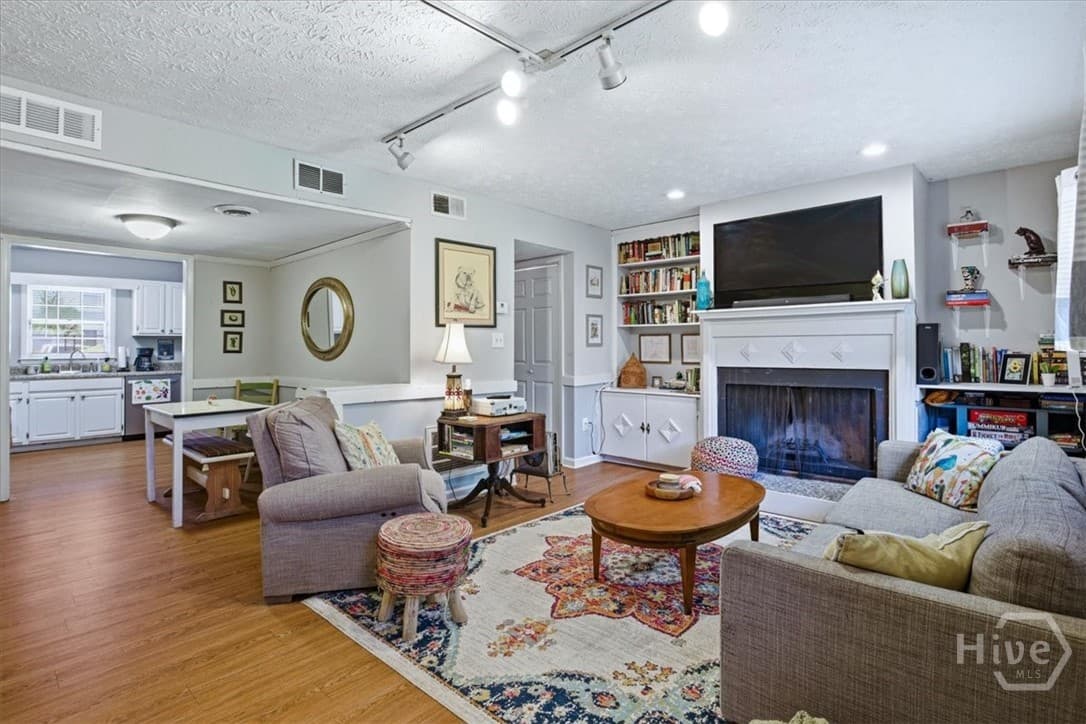 1909 S Milledge Avenue 5 - Photo 1