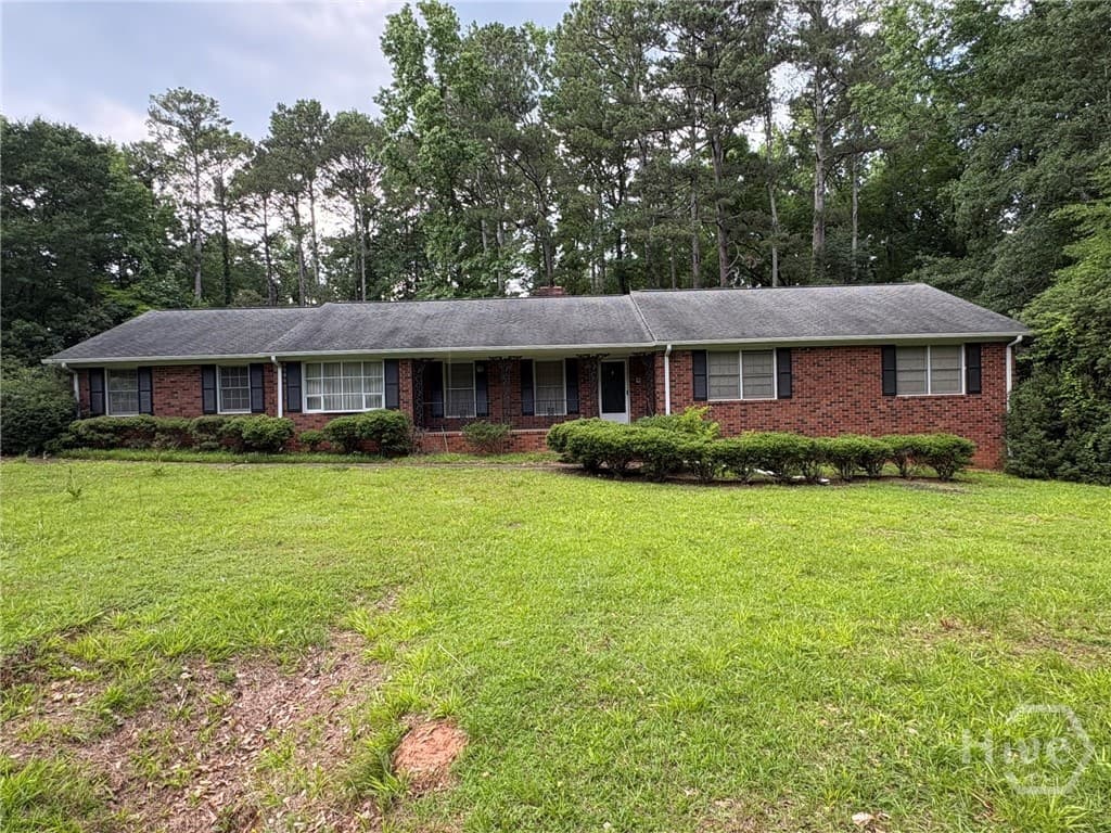 199 Williamsburg Lane - Photo 1