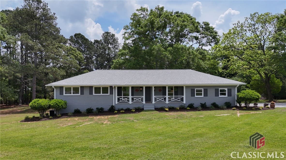 1090 Kenway Drive