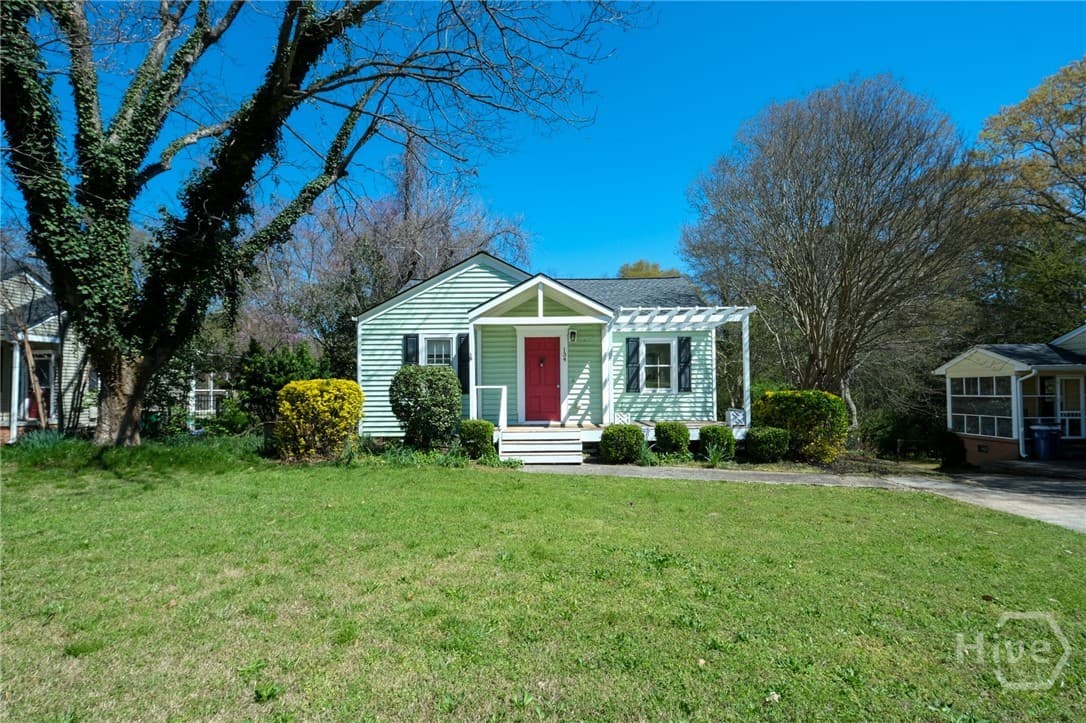 134 Westover Drive - Photo 1