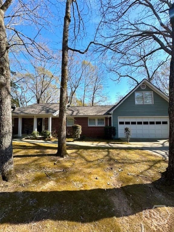 1380 Chestnut Hill Road - Photo 1
