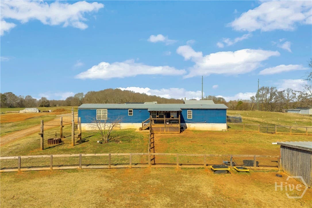 685 James Springs Rd