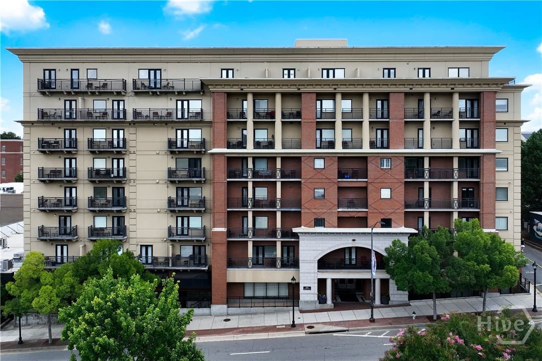 250 W Broad Street 612 - Photo 1