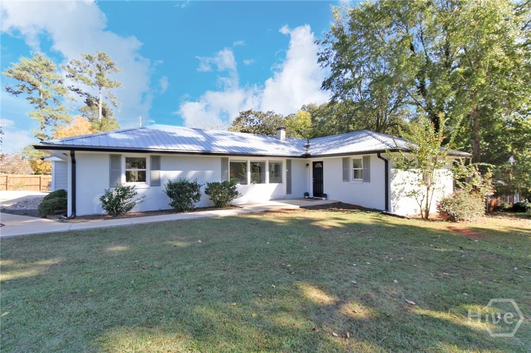 1092 W Lake Drive - Photo 1