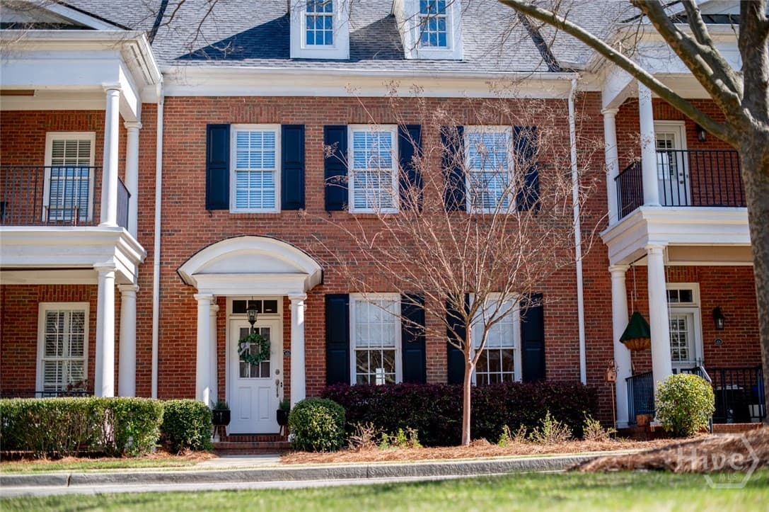 100 Ansonborough Lane 405 - Photo 1