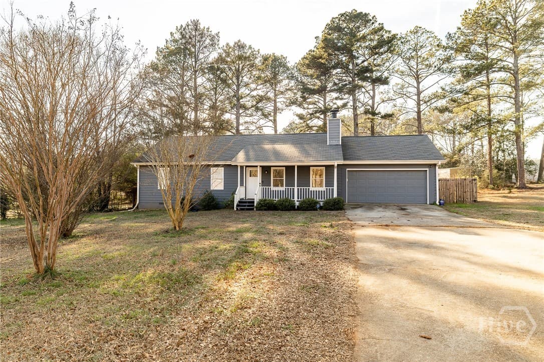 108 Southview Drive - Photo 1