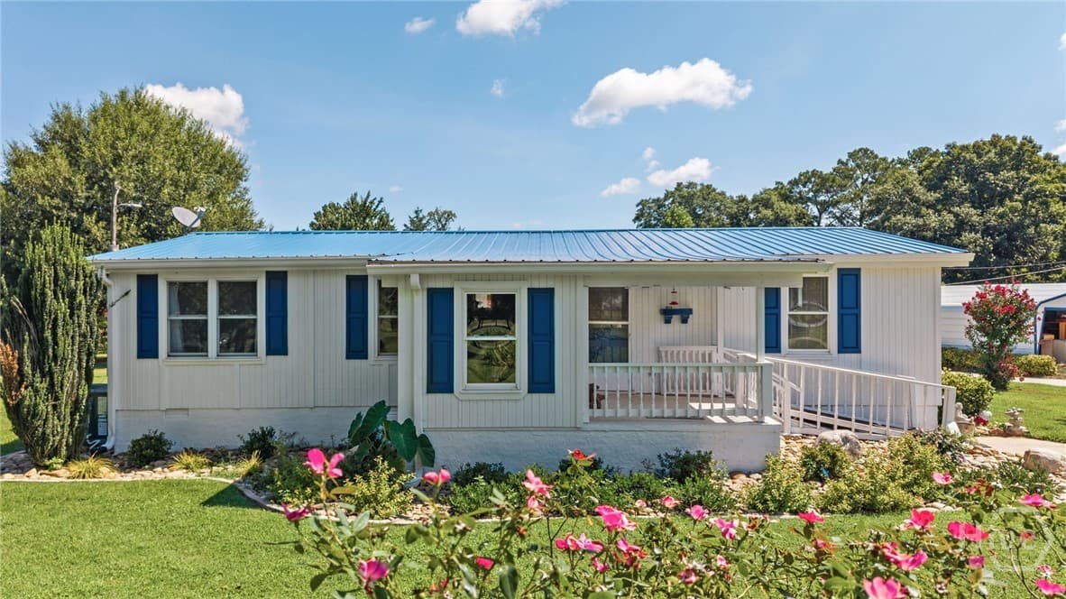 25 Whippoorwill Lane - Photo 1