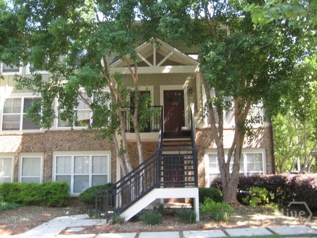 660 Barnett Shoals Road 116 - Photo 1