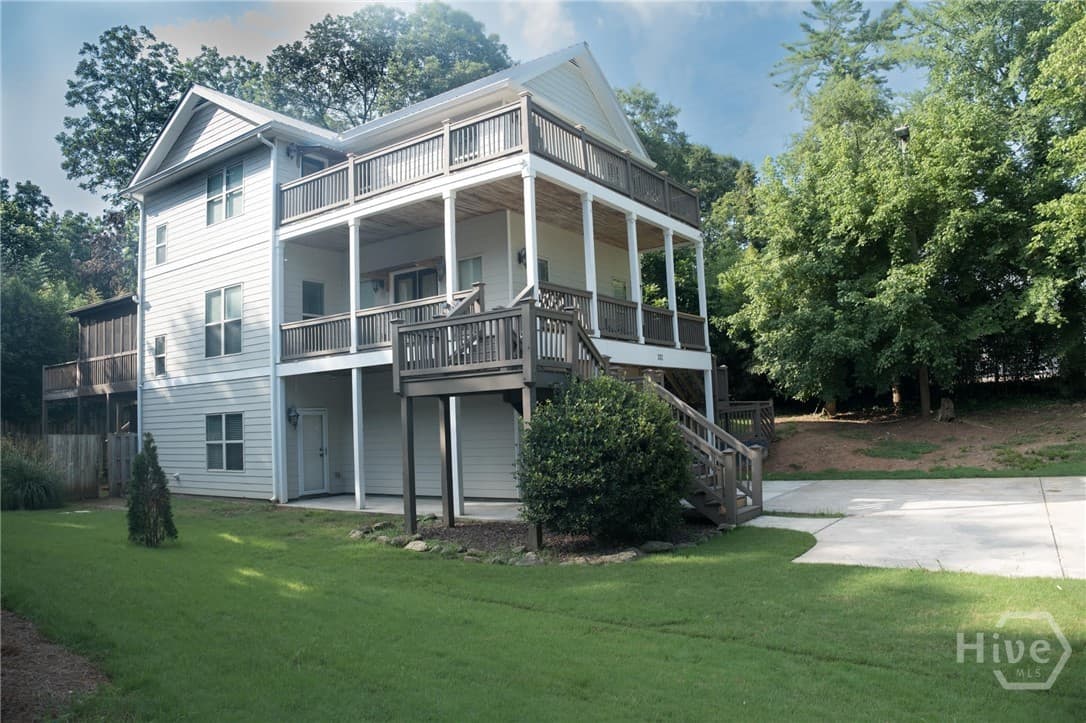 132 N Poplar Street - Photo 1