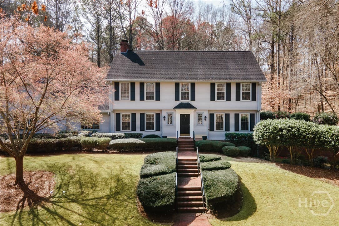 1611 Crystal Hills Drive - Photo 1