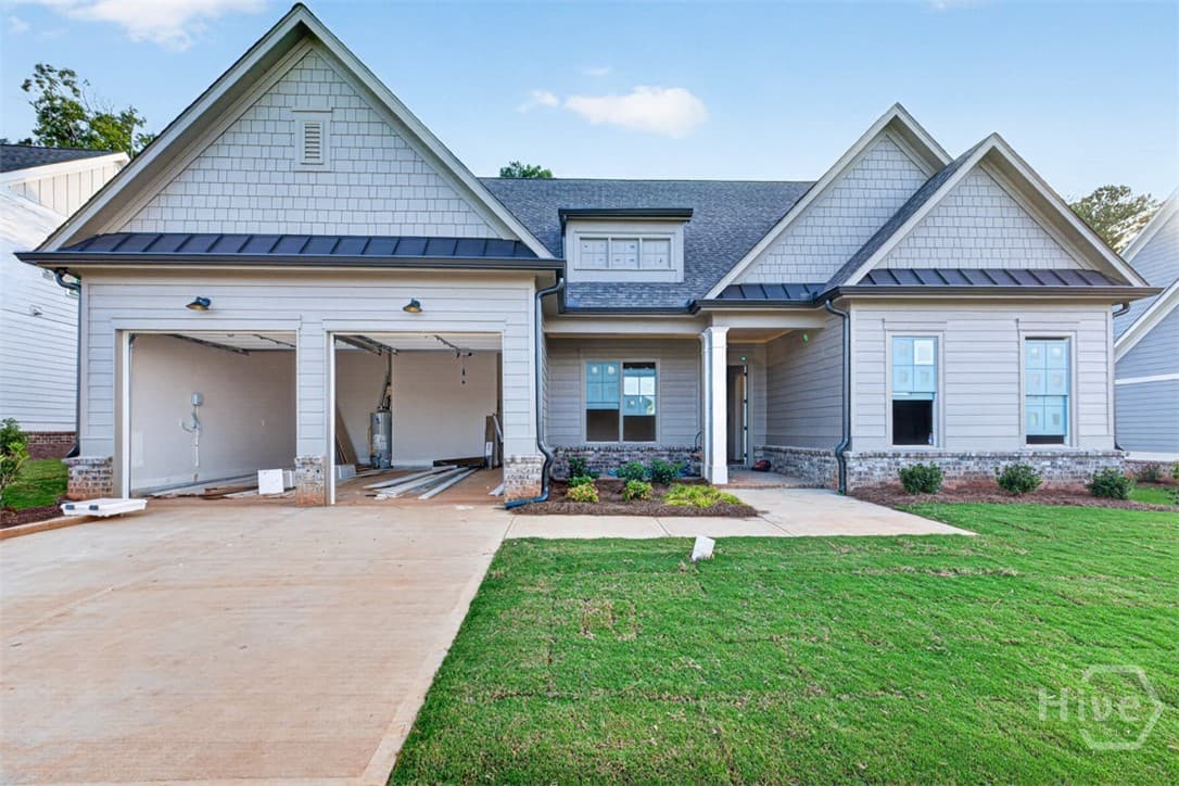 371 Lake Vista Drive