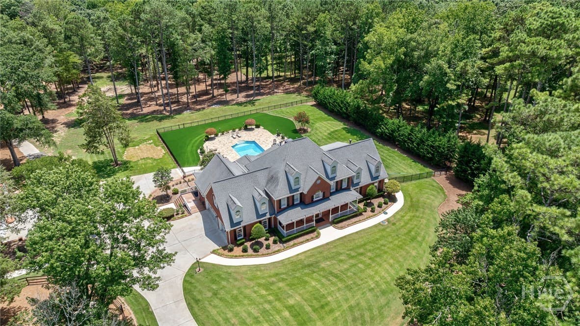 2391 Rabbit Farm Circle