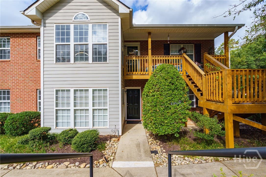 345 Research Drive 98 - Photo 1