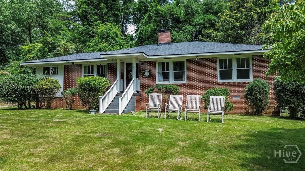 208 Briarcliff Road - Photo 1