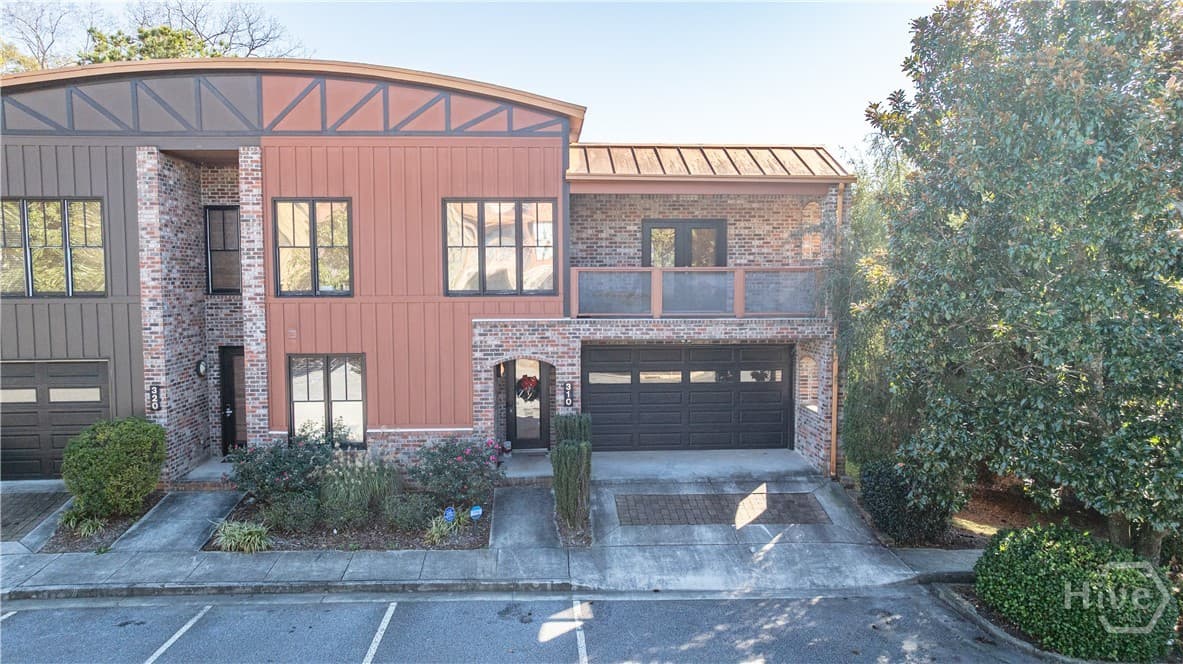 118 Ruth Drive 310 - Photo 1