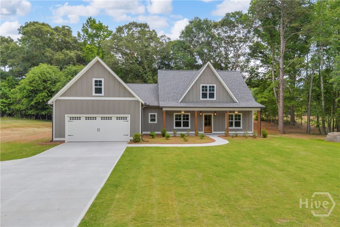 321 Ridgewood Road - Photo 1