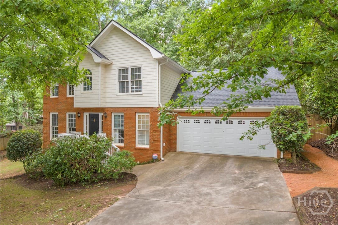 120 Rossiter Court - Photo 1