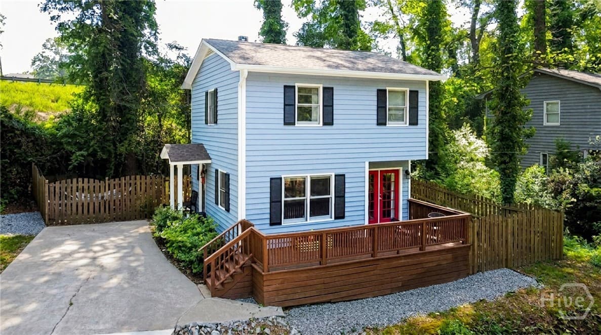 119 William Drive - Photo 1